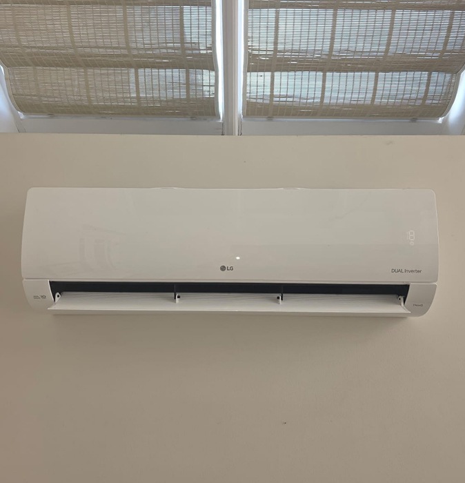 AC